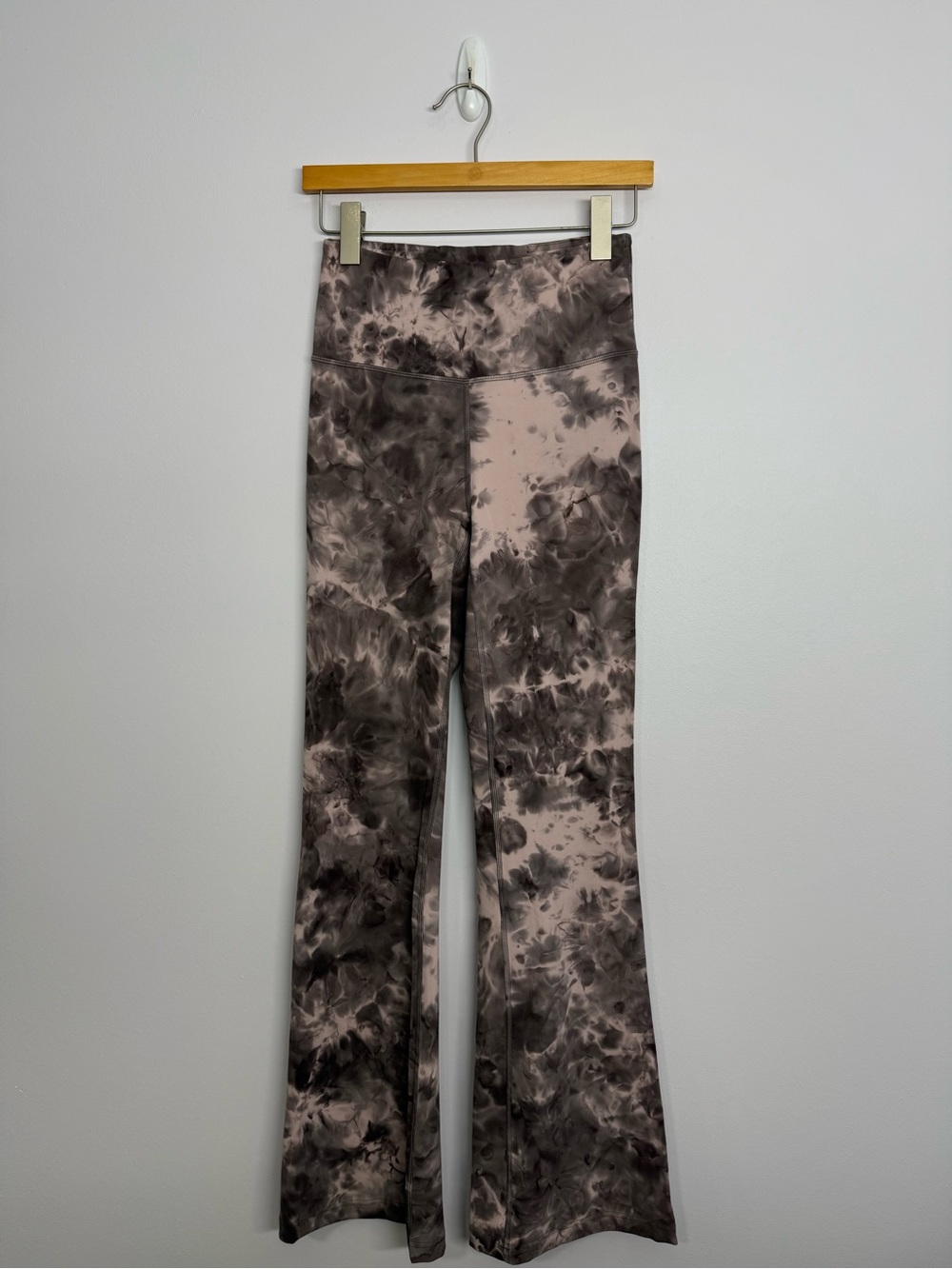 Lululemon Groove SHR Flare Pant Diamond Dye Mink Bery Lunar Rock Sz 6 33”
